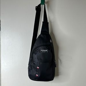 Fashion Instinct Men’s Messenger Bag